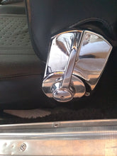 Load image into Gallery viewer, 1968-69 Seat Recline Lever and Dood Handle set